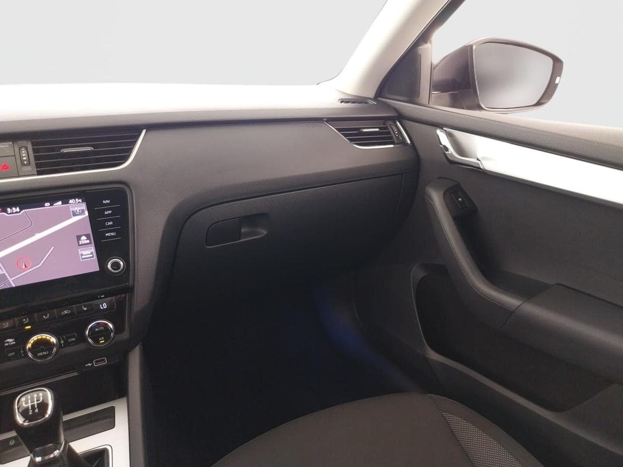 2018 Škoda OCTAVIA - 11