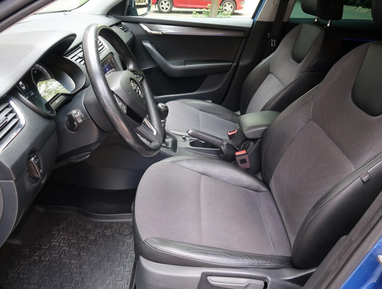 2019 Škoda OCTAVIA - 16