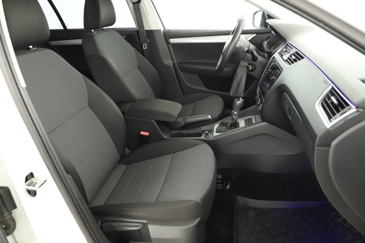 2014 Škoda OCTAVIA - 19
