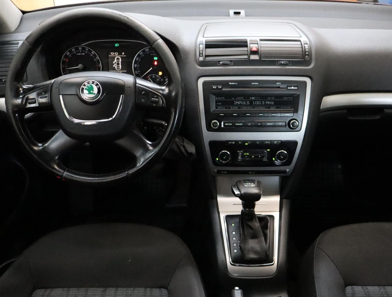 2011 Škoda OCTAVIA - 10