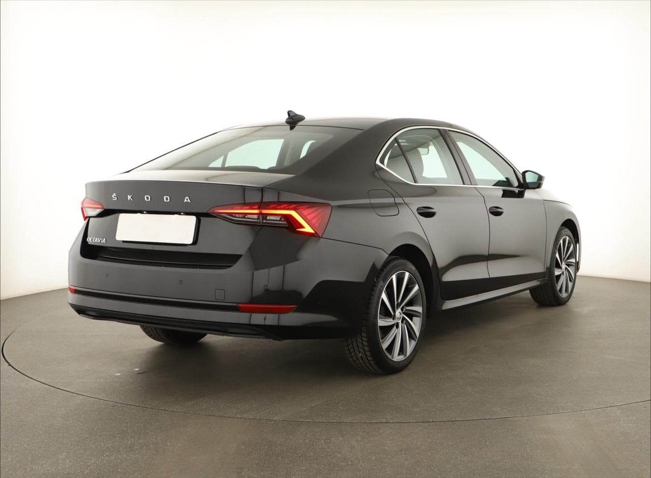 2022 Škoda OCTAVIA - 7