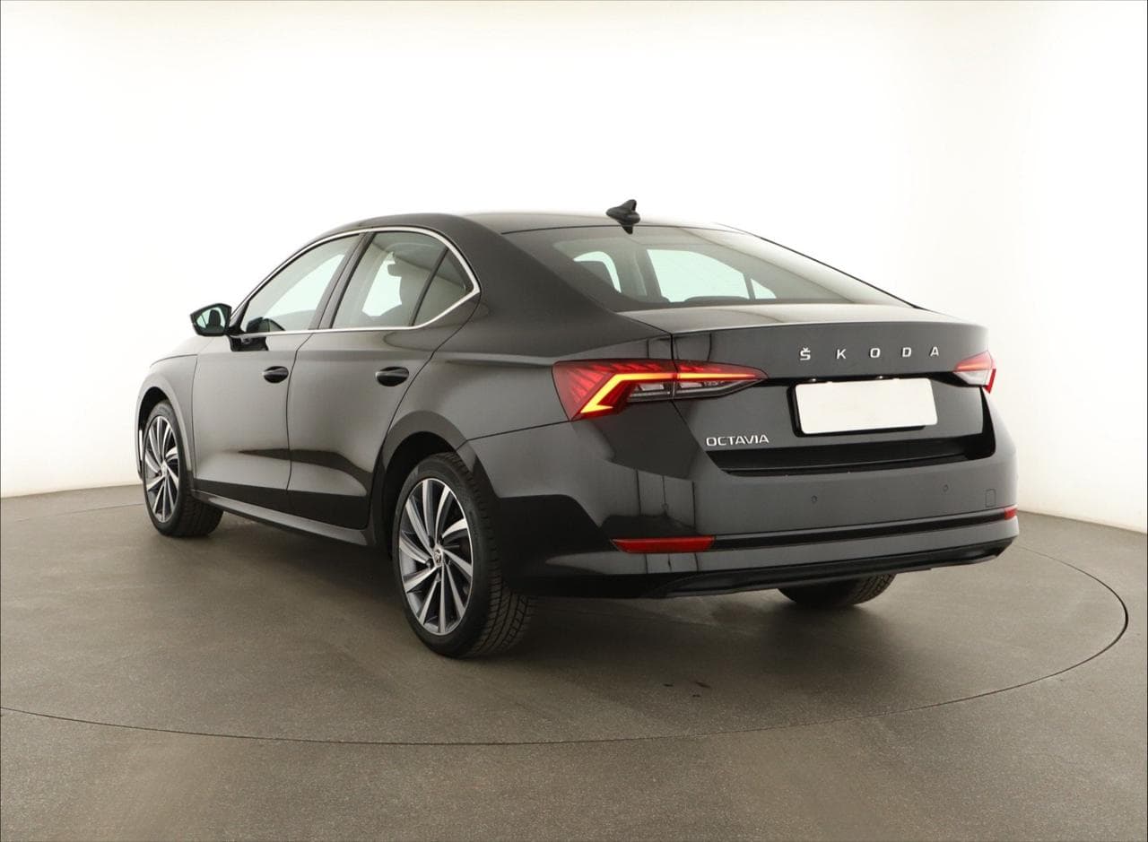 2022 Škoda OCTAVIA - 5