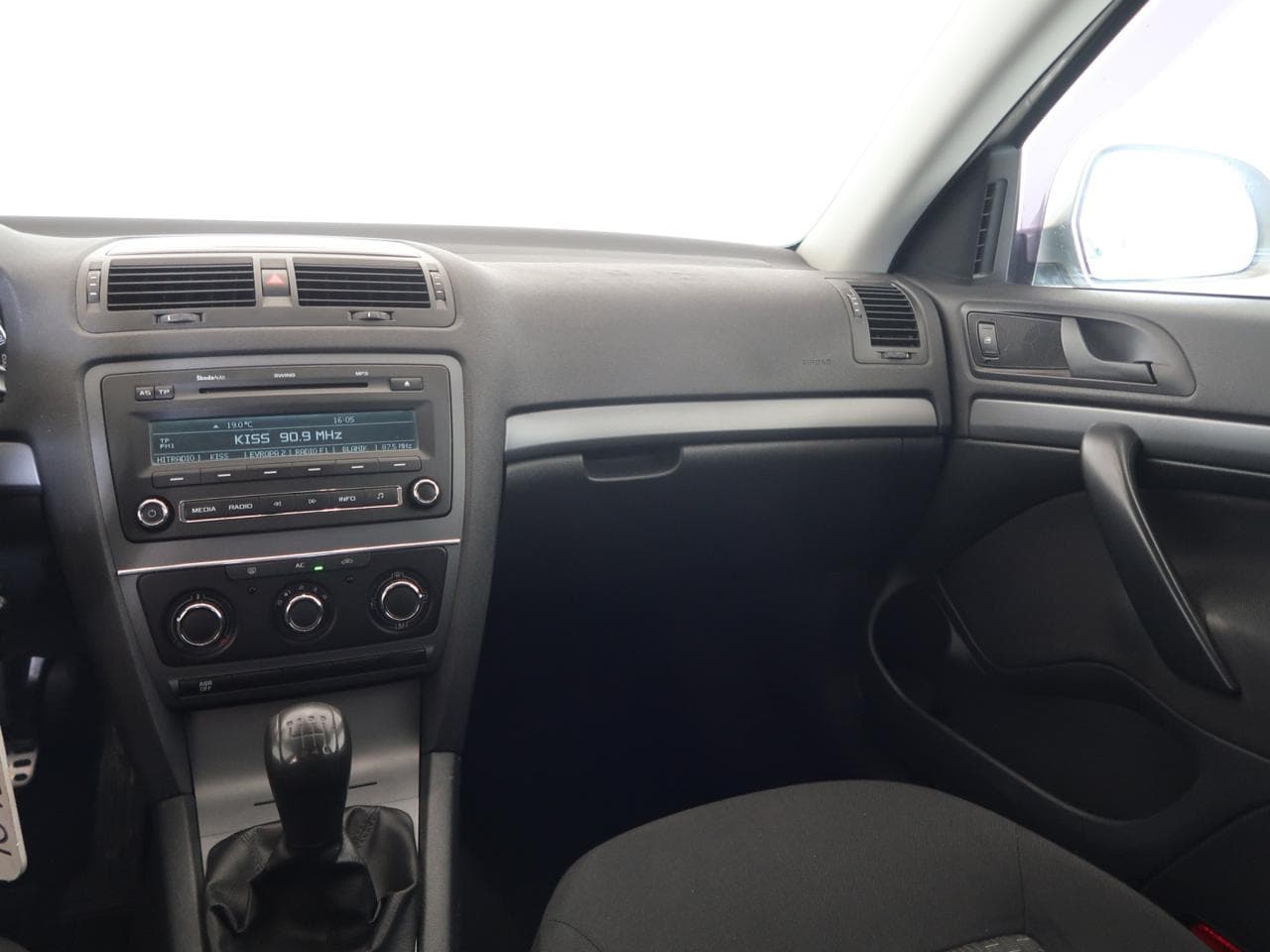 2011 Škoda OCTAVIA - 11