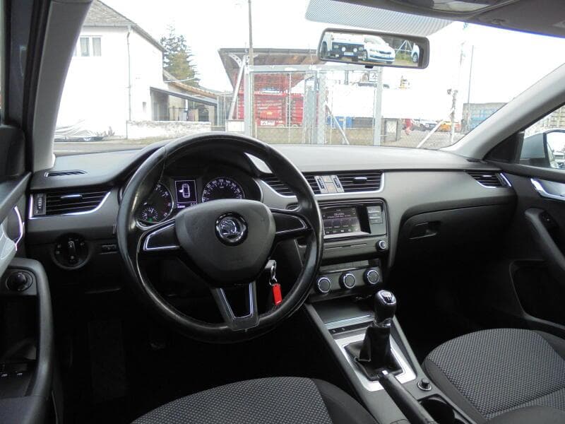 2015 Škoda Octavia - 8