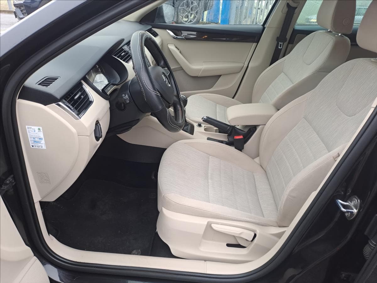 2014 Škoda Octavia - 5