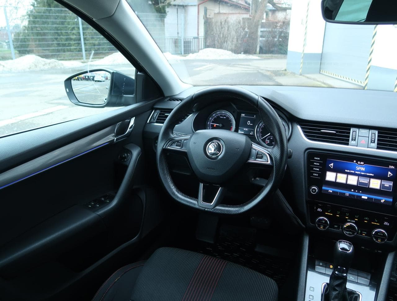 2017 Škoda Octavia - 9