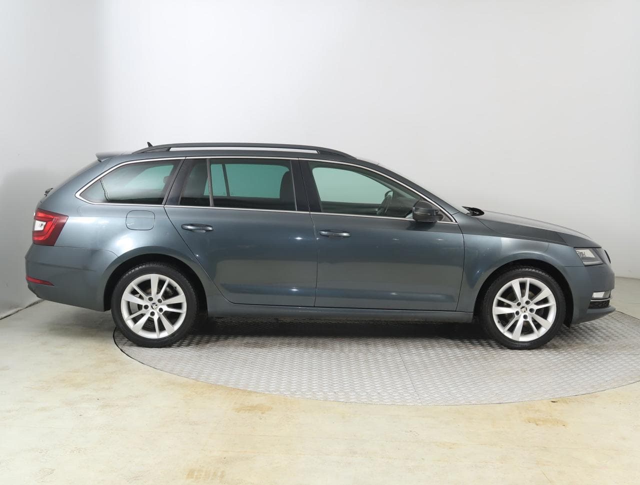 2017 Škoda Octavia - 8