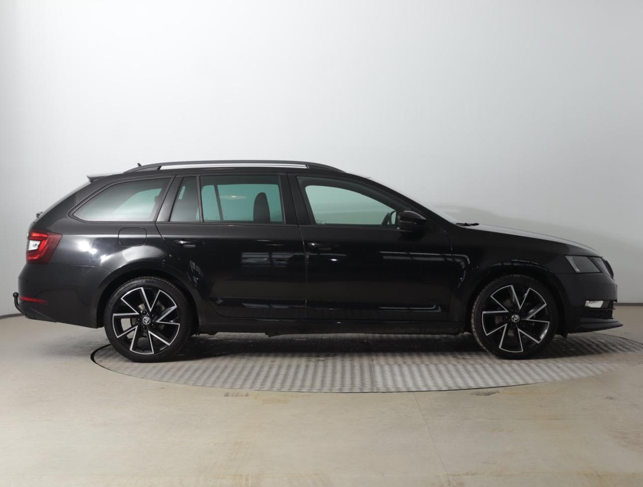 2020 Škoda Octavia - 8