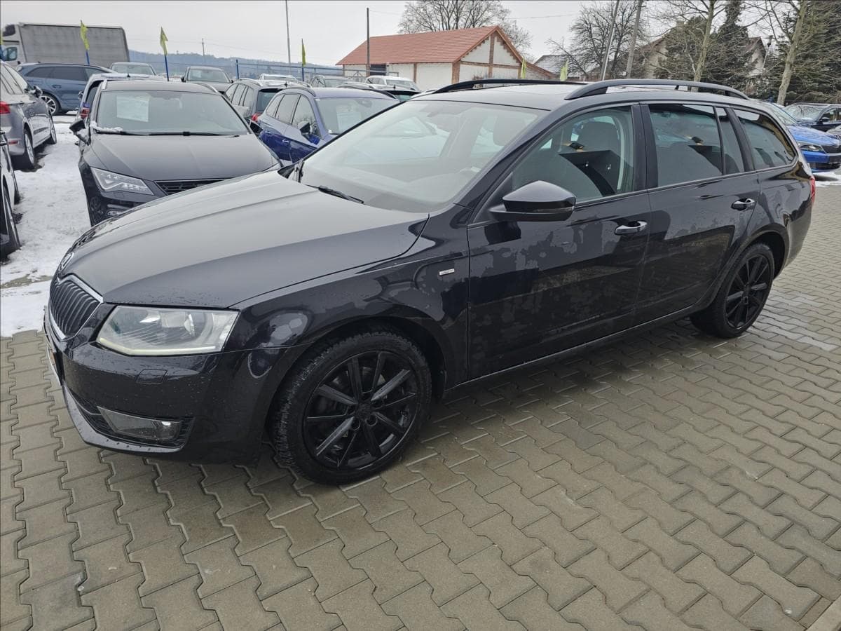 2016 Škoda Octavia - 10