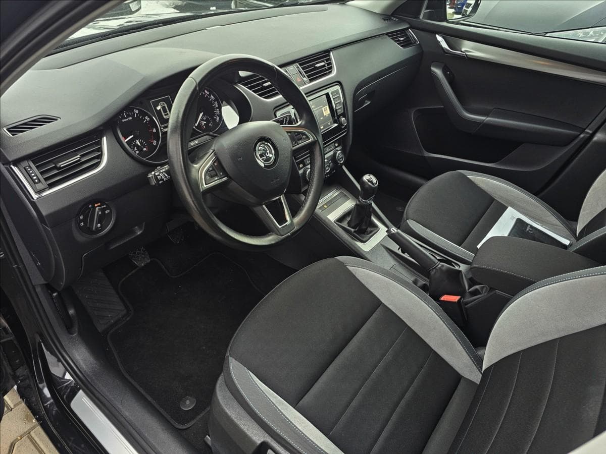 2016 Škoda Octavia - 11