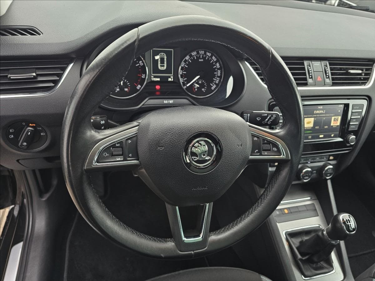 2016 Škoda Octavia - 12