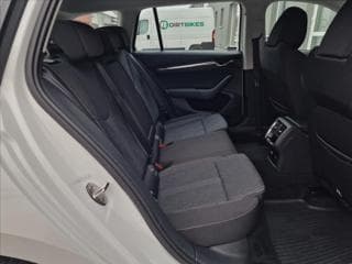 2022 Škoda Octavia - 15