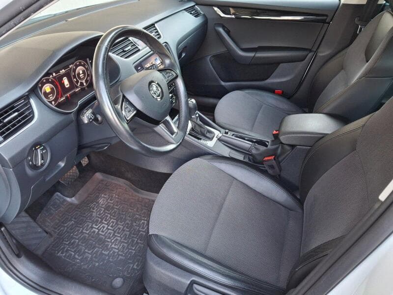2019 Škoda OCTAVIA - 10