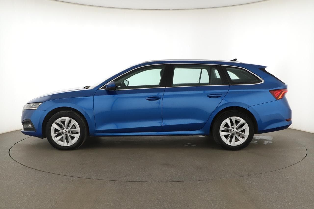 2021 Škoda OCTAVIA - 4