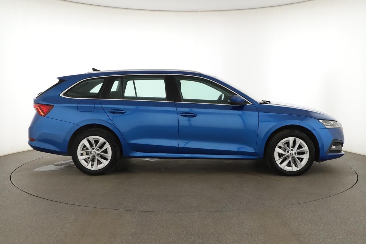 2021 Škoda OCTAVIA - 8