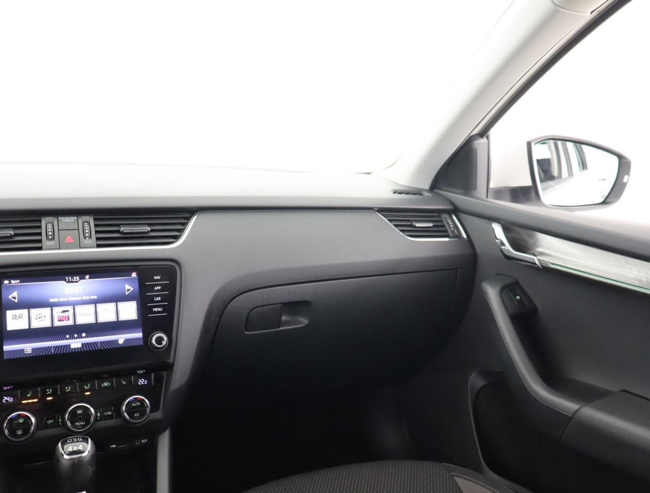 2017 Škoda OCTAVIA - 11