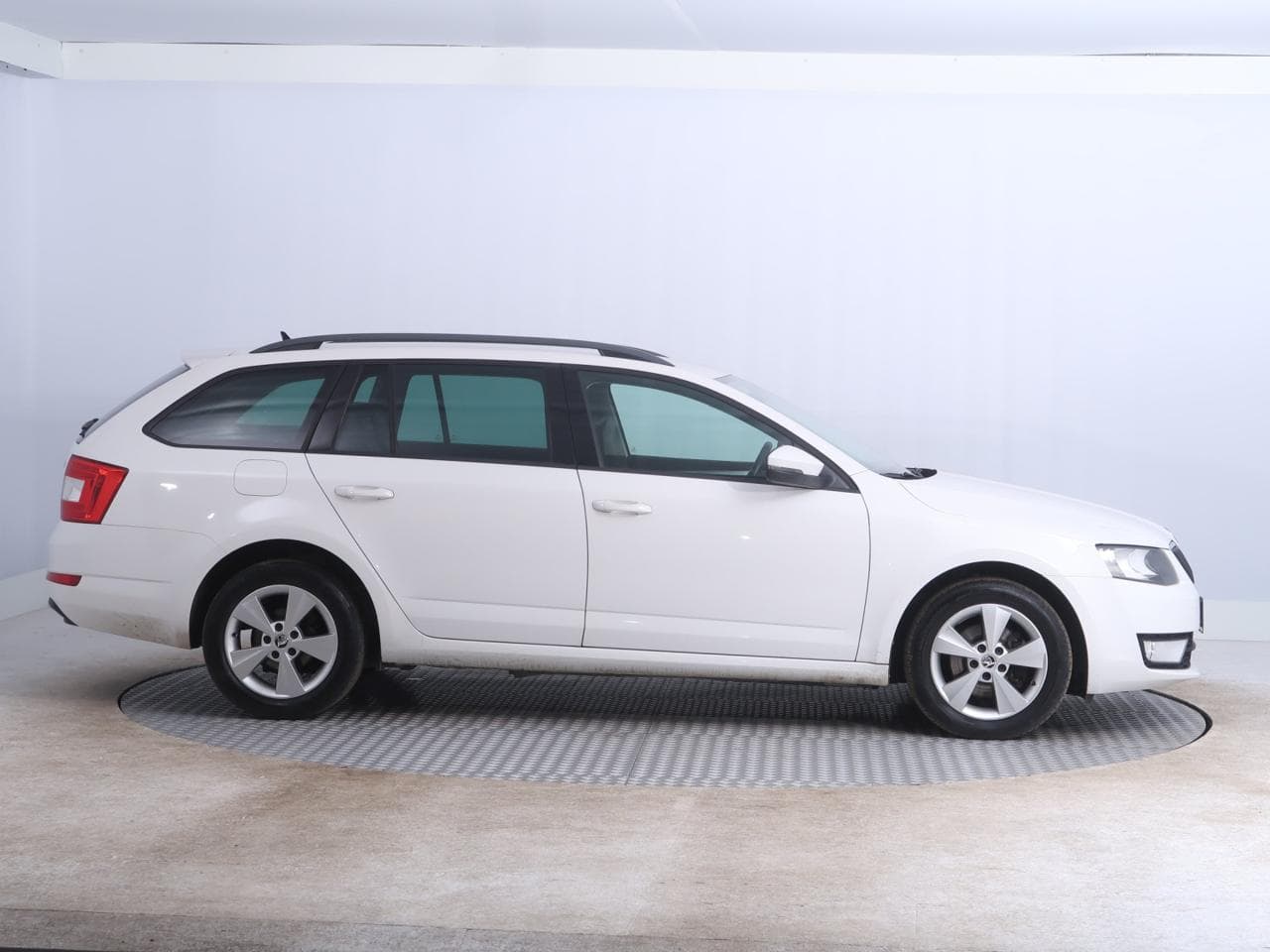 2015 Škoda OCTAVIA - 8