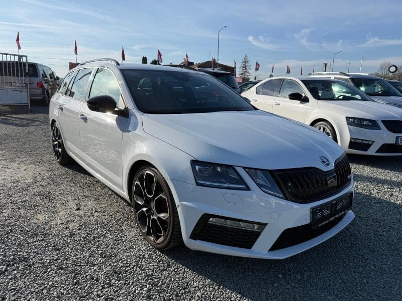 Škoda Octavia 2.0 TSI RS 245 DSG kombi