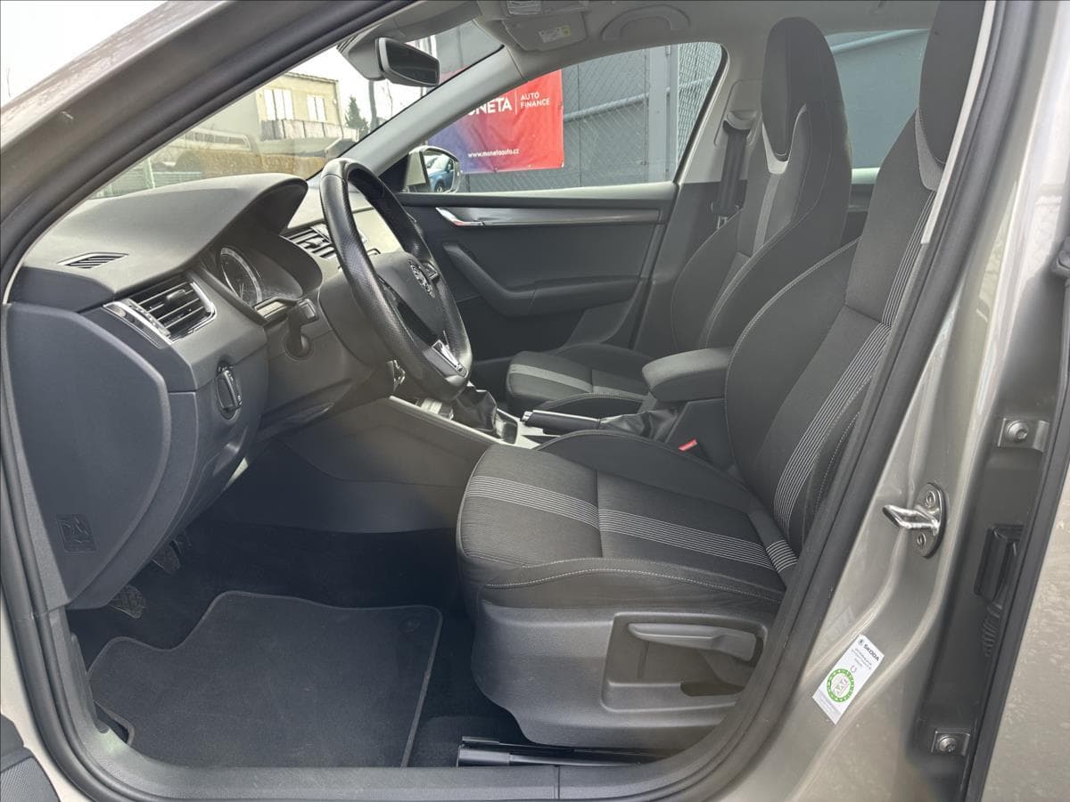 2019 Škoda Octavia - 12