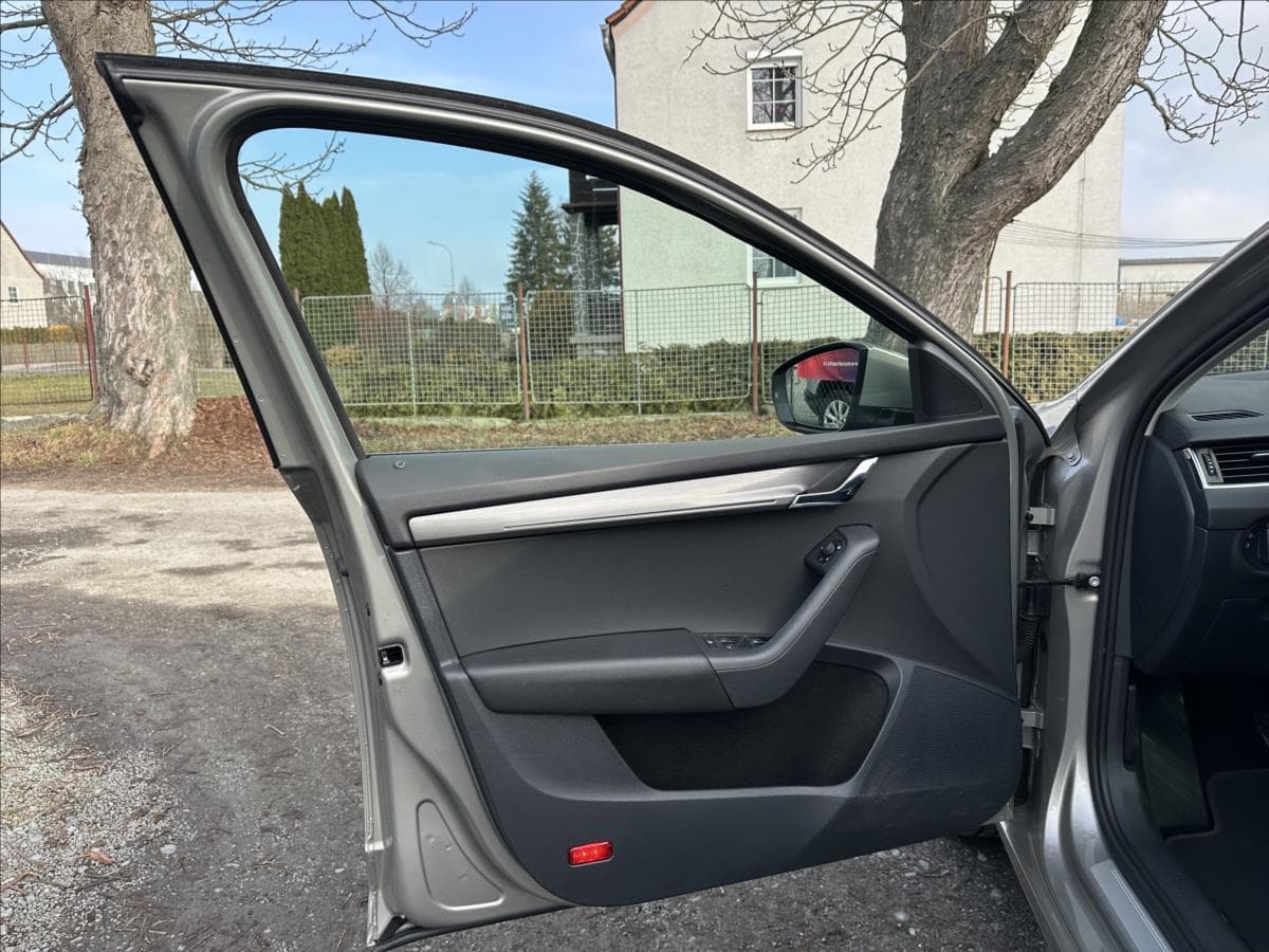 2019 Škoda Octavia - 10