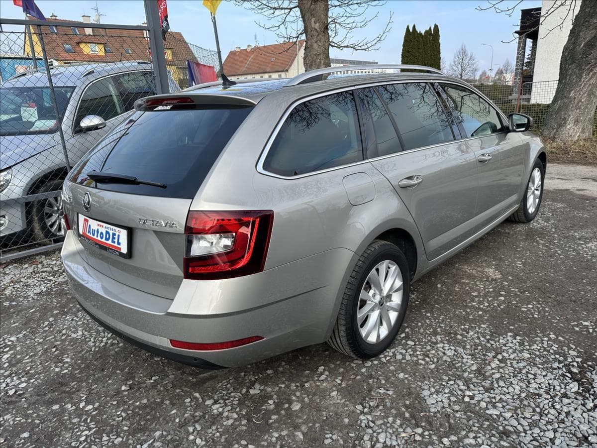 2019 Škoda Octavia - 7