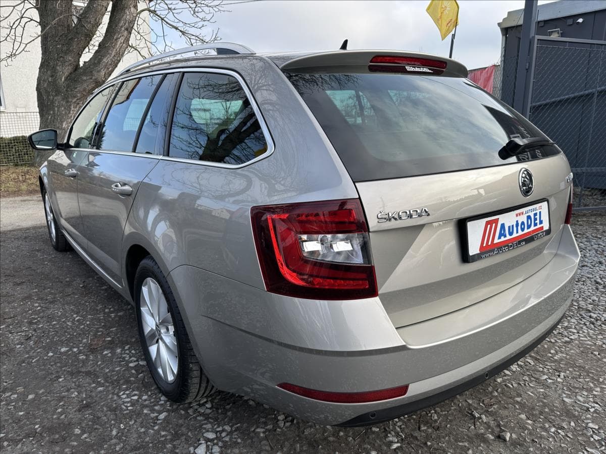 2019 Škoda Octavia - 3