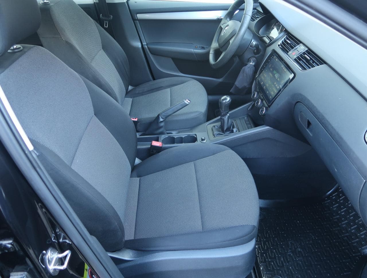 2014 Škoda OCTAVIA - 12