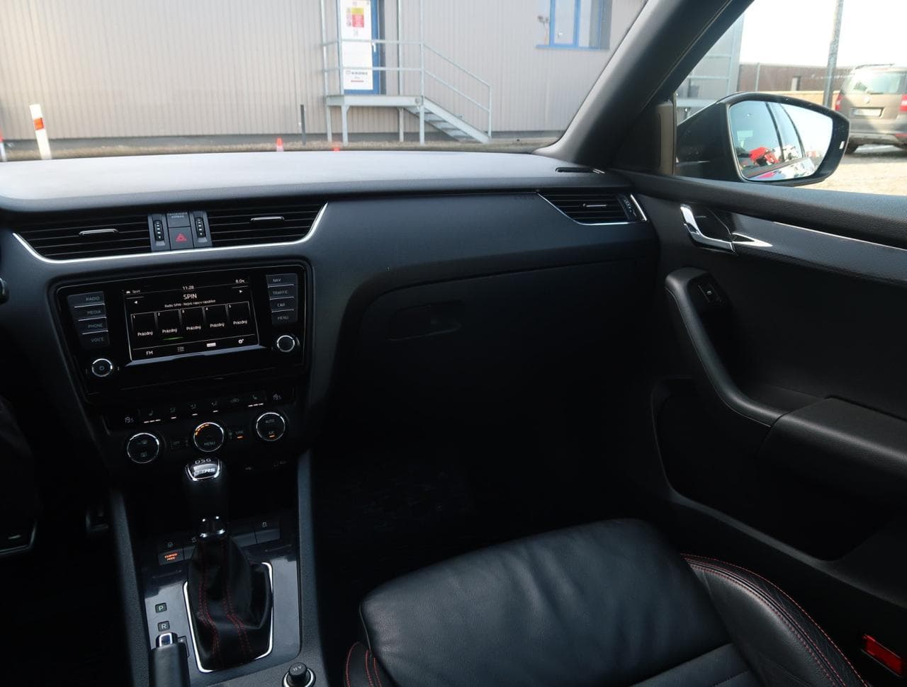 2015 Škoda OCTAVIA - 11