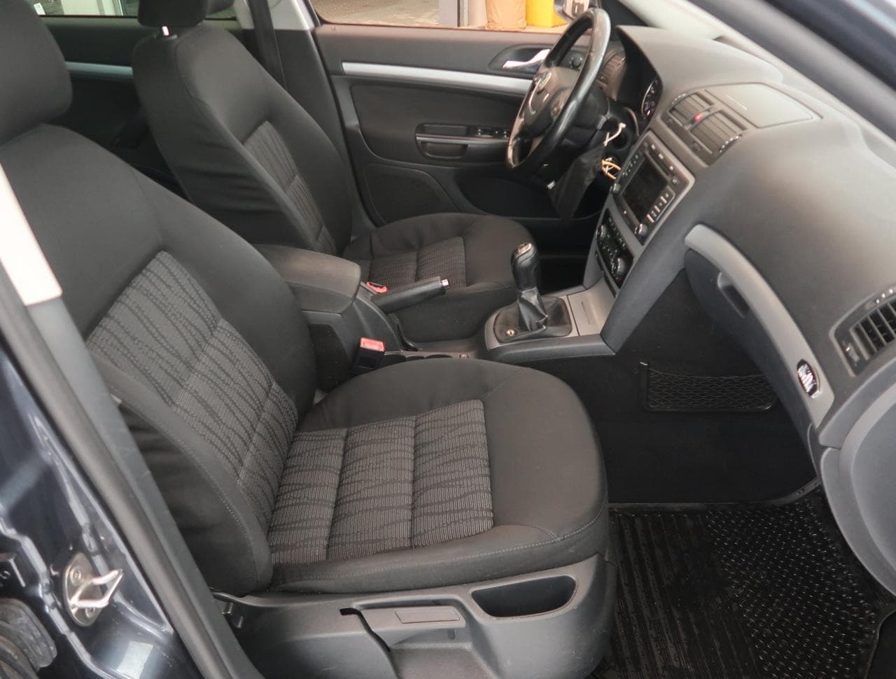 2009 Škoda Octavia - 12