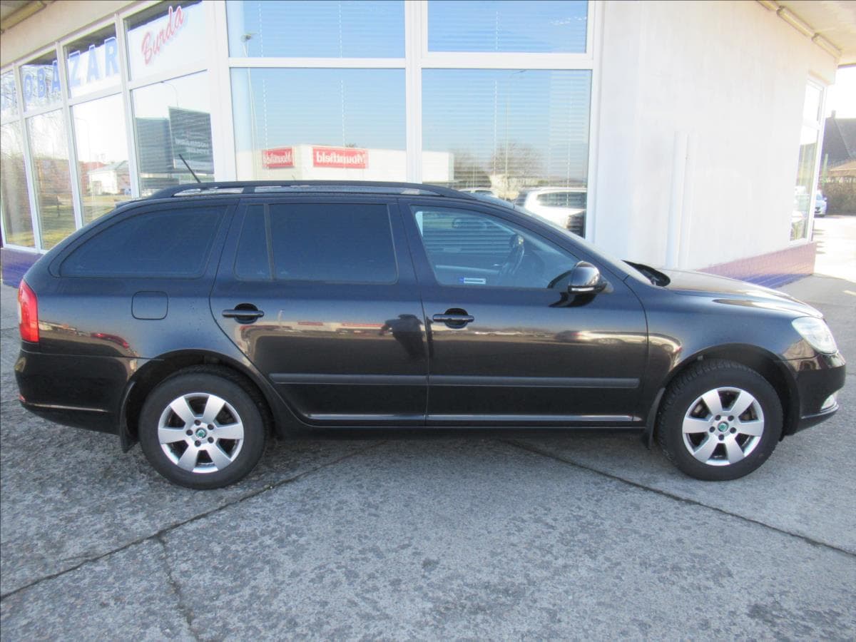 2011 Škoda Octavia - 8