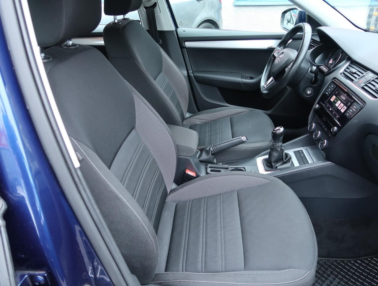 2017 Škoda Octavia - 12