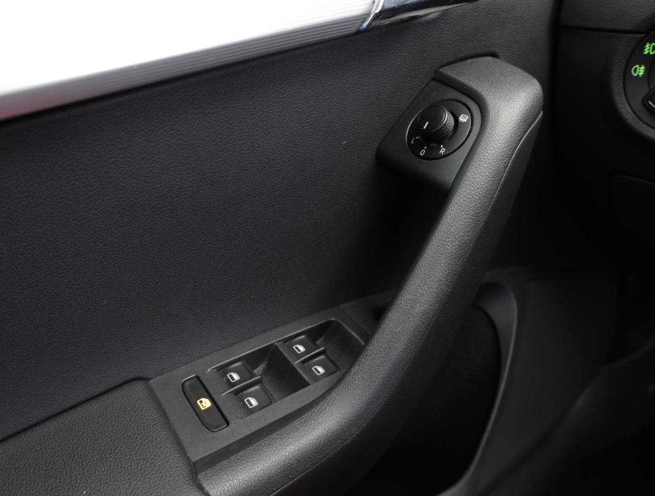 2014 Škoda Octavia - 20