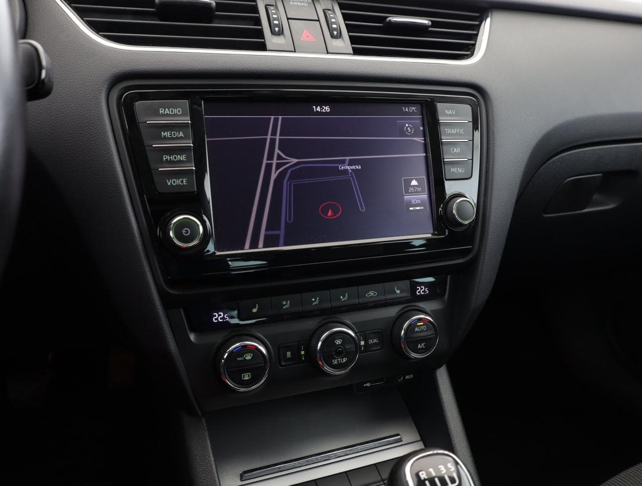 2014 Škoda Octavia - 16