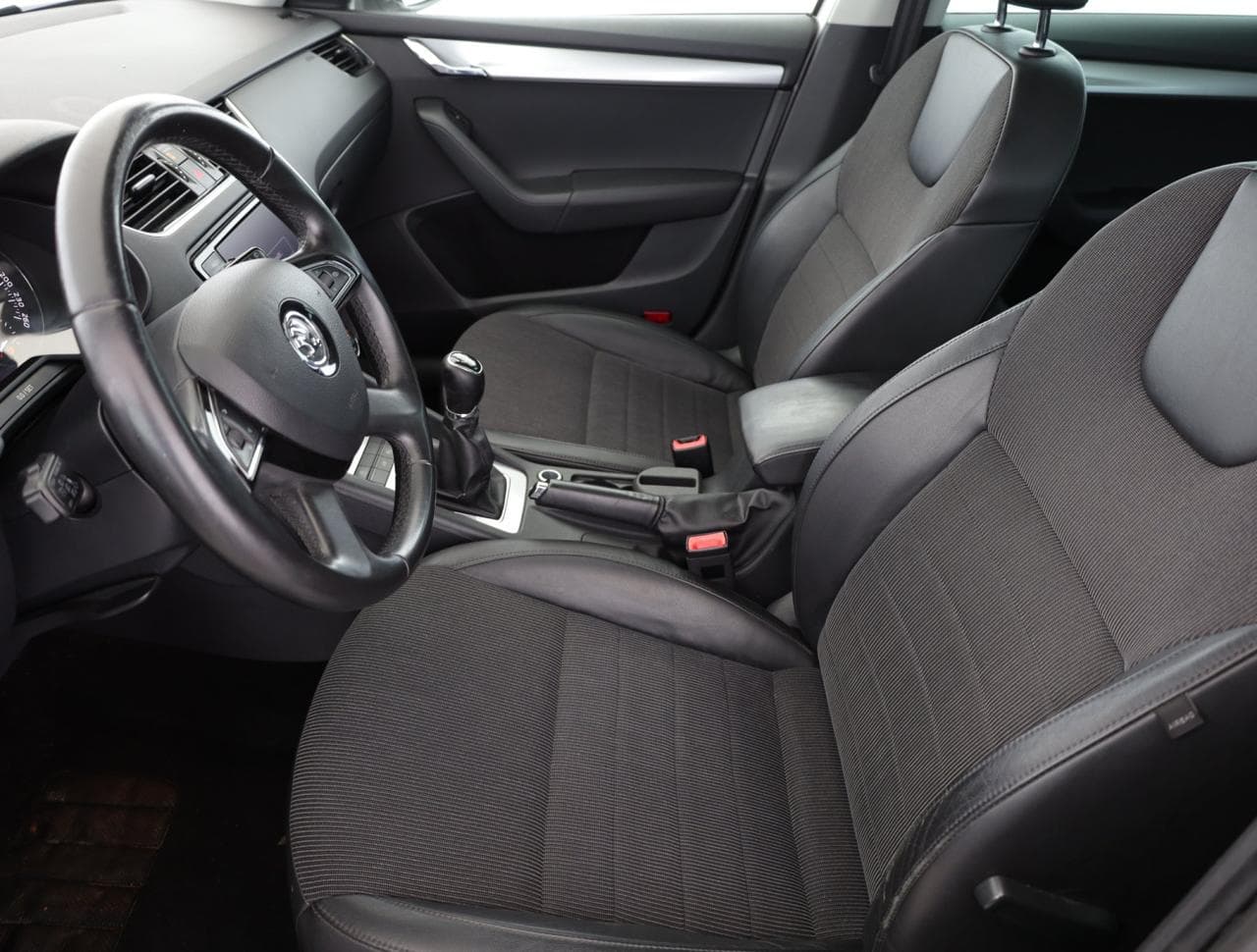 2014 Škoda Octavia - 13