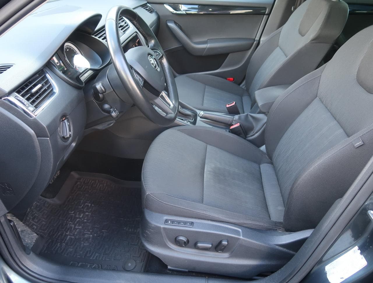 2017 Škoda Octavia - 16