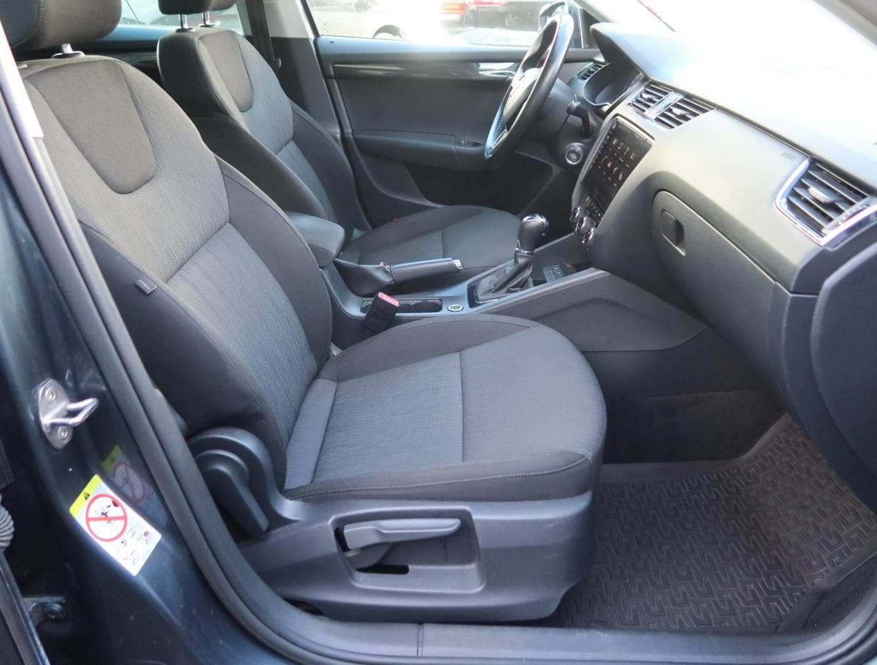 2017 Škoda Octavia - 12