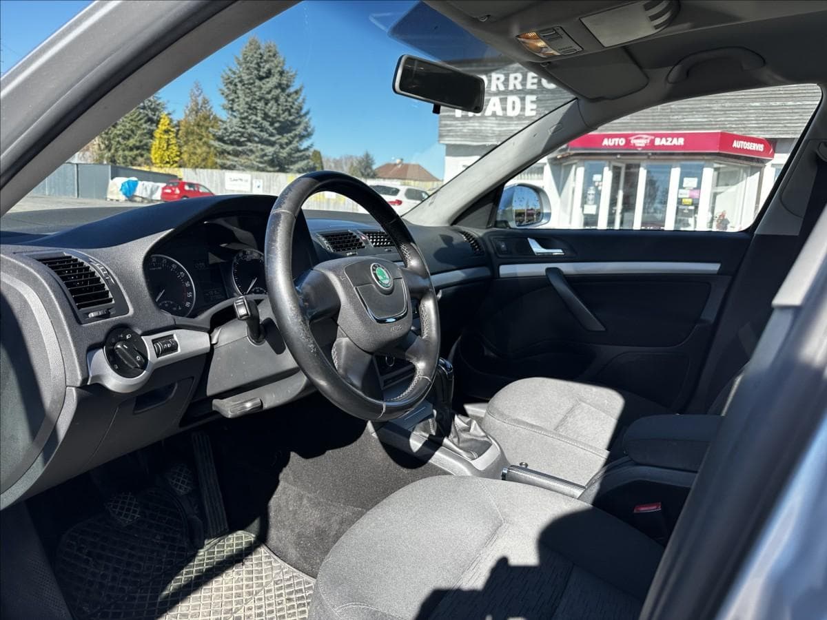 2012 Škoda Octavia - 11