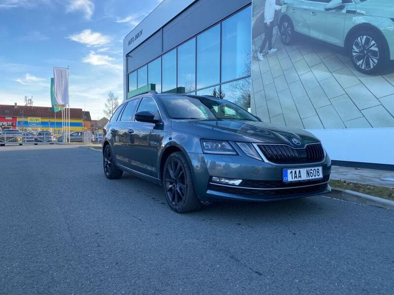 Škoda Octavia 3,1,6 TDI,CZ,FACELIFT,TOP kombi