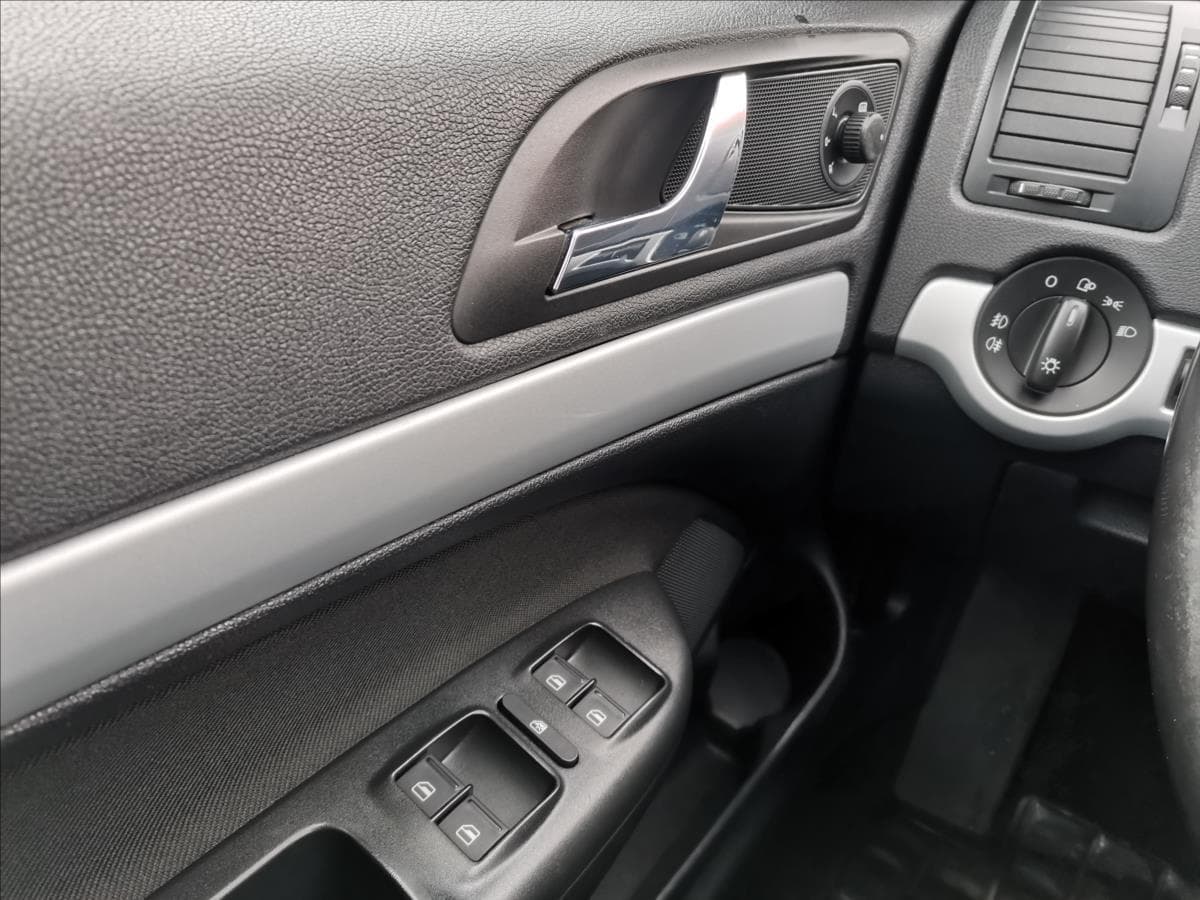 2007 Škoda Octavia - 12