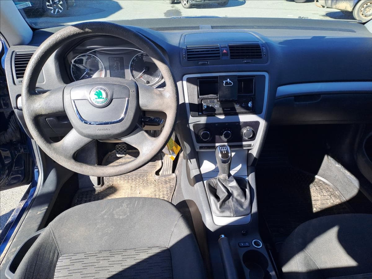 2011 Škoda Octavia - 9