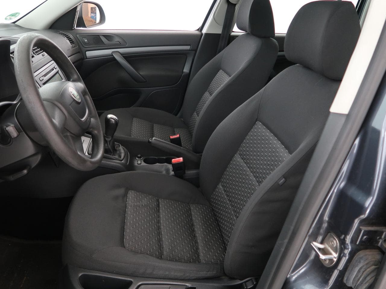 2012 Škoda Octavia - 16