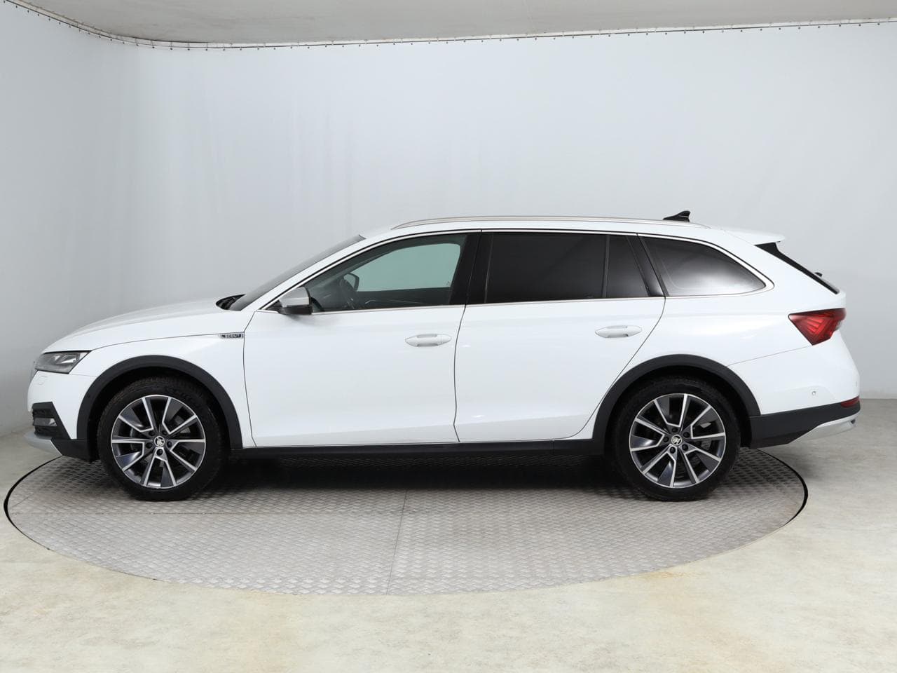 2023 Škoda Octavia - 4