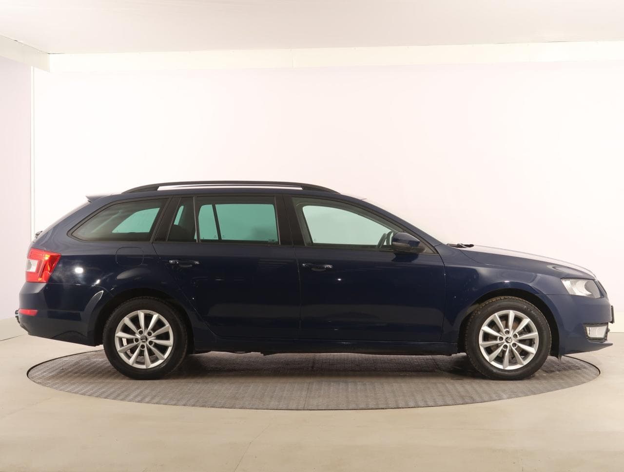 2015 Škoda Octavia - 8