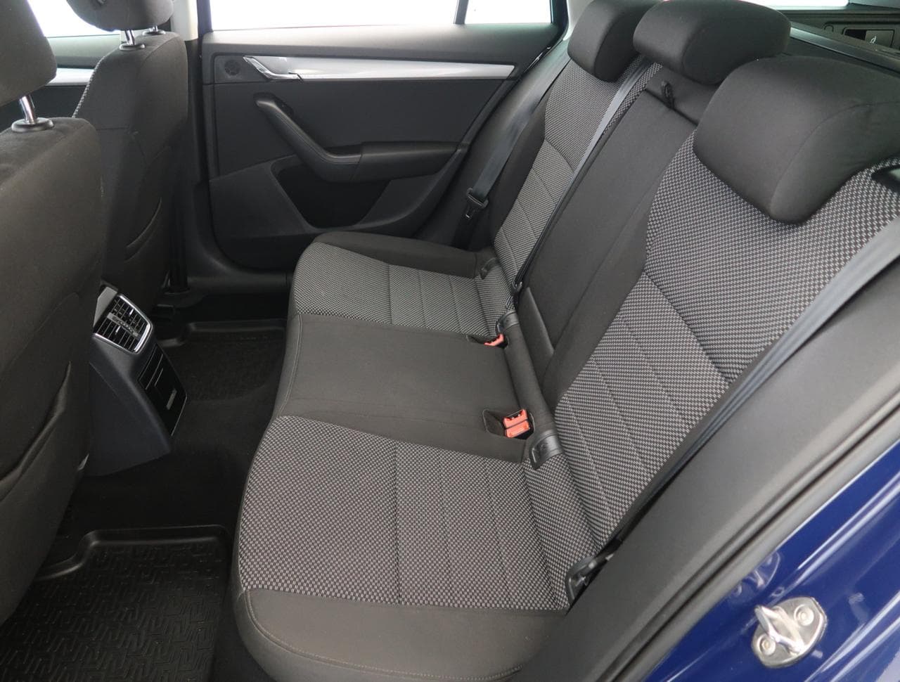 2015 Škoda Octavia - 15