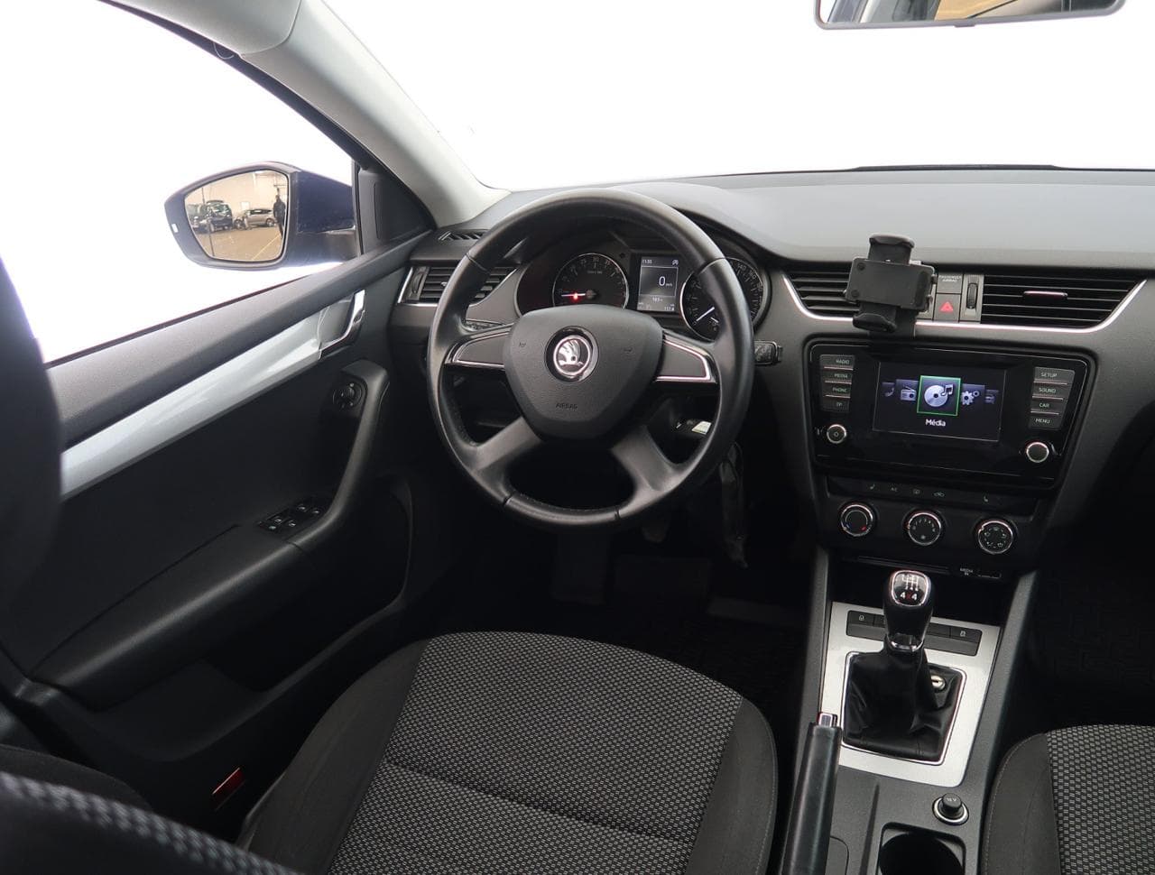 2015 Škoda Octavia - 9