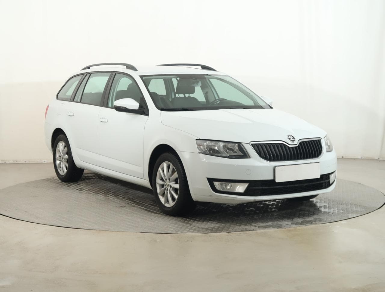 Škoda Octavia 1.6 TDI 81kW kombi