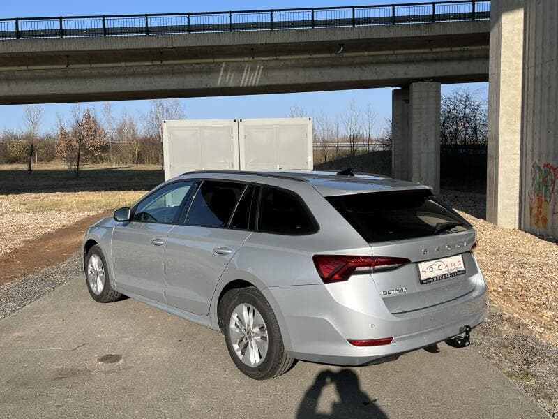 2021 Škoda Octavia - 10