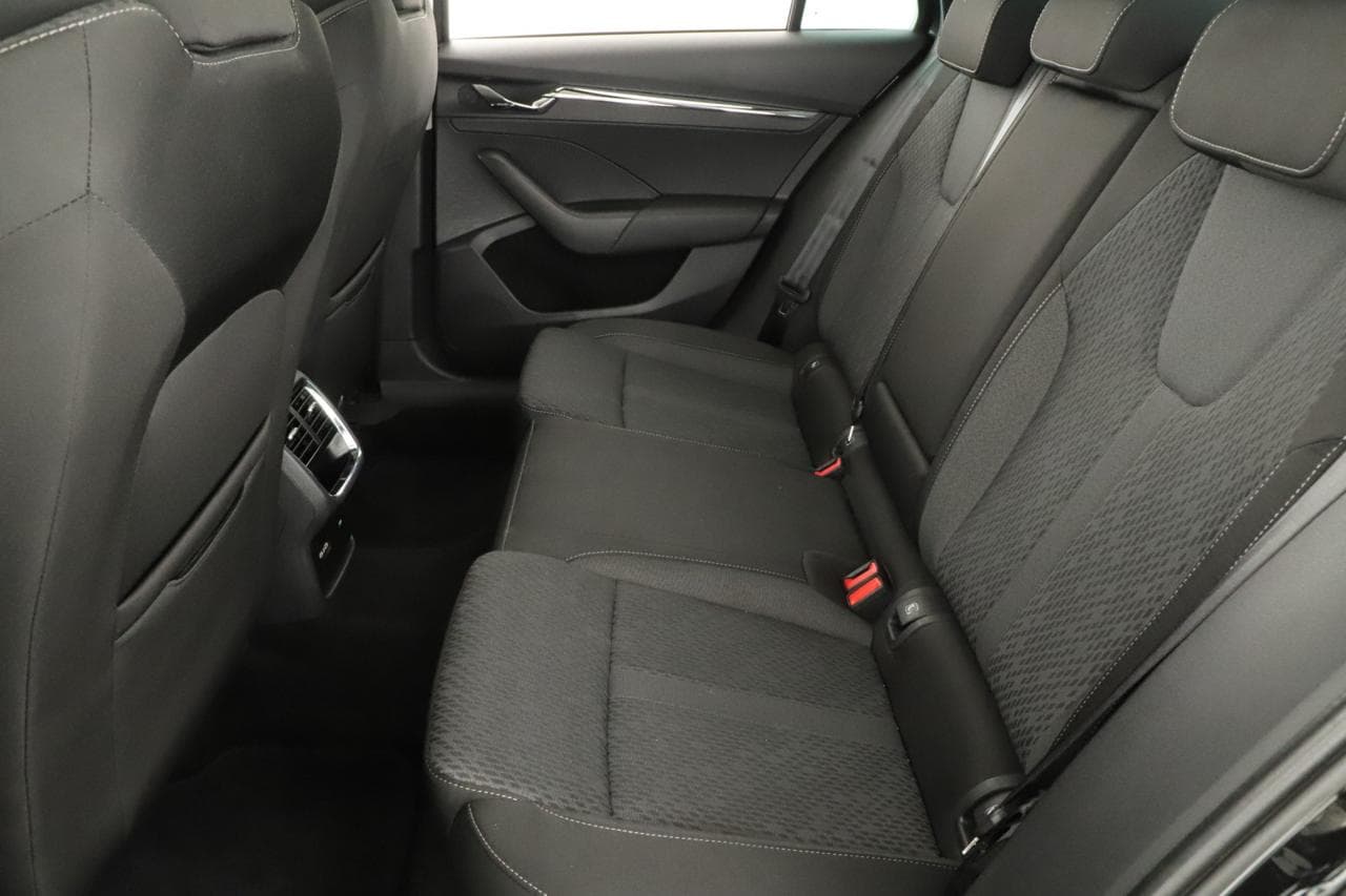 2022 Škoda Octavia - 12