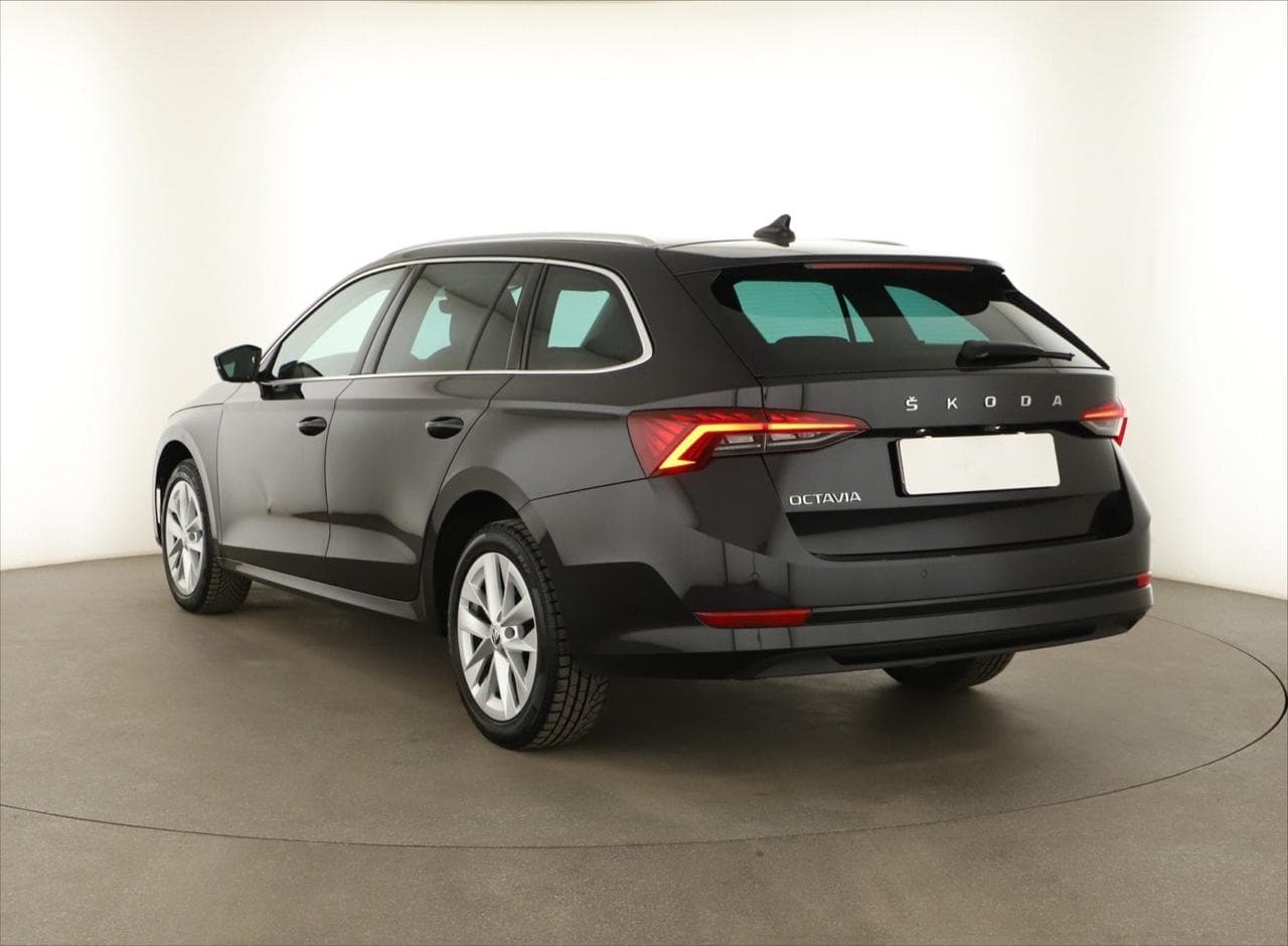 2022 Škoda Octavia - 5