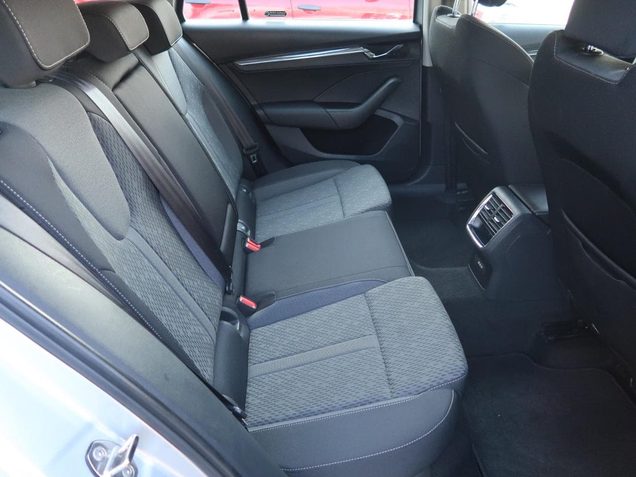 2021 Škoda Octavia - 13